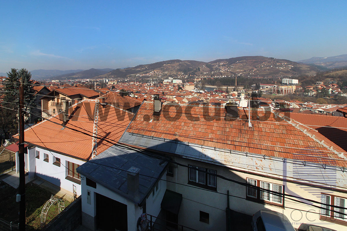 13 Pogled 1.jpg